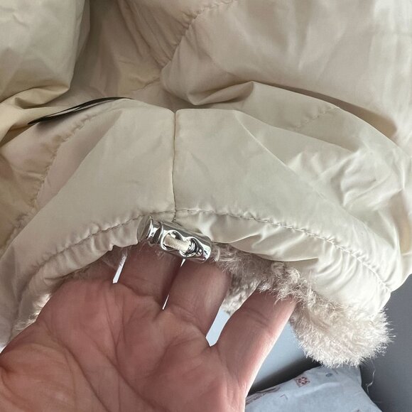 Rebecca Minkkoff Women's Cropped Bomber Faux Fur Coat Jacket SMALL in Natural - Picture 8 of 13